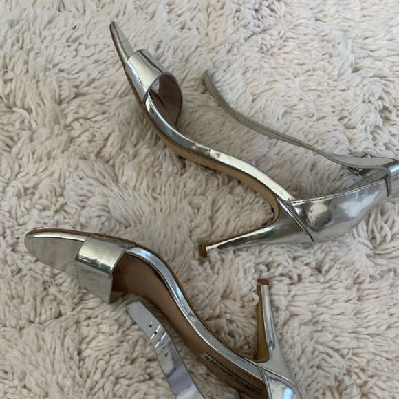 Steve Madden Metallic Heels - Picture 3 of 4